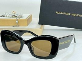 Picture of Alexander McQueen Sunglasses _SKUfw56834479fw
